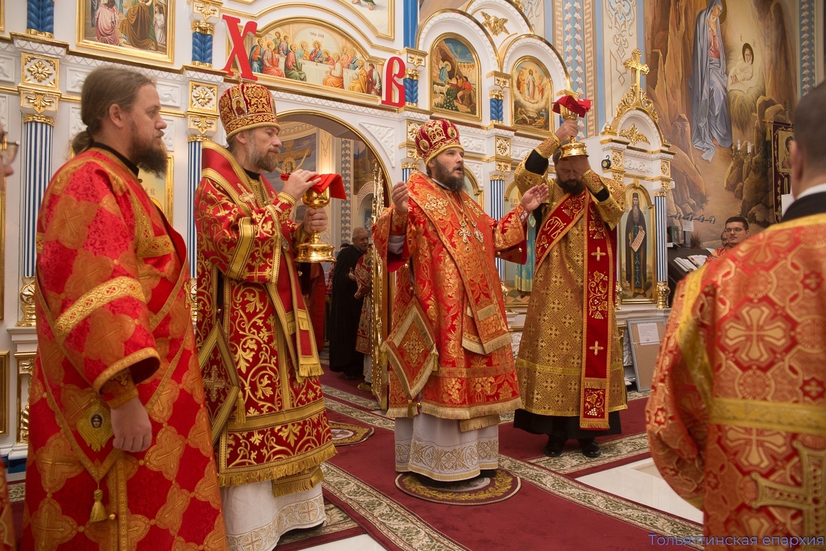 НАСТОЯТЕЛЬ ХРАМА ПРОТОИЕРЕЙ ДИМИТРИЙ ЛЕСКИН ПРИНЯЛ УЧАСТИЕ В ТОРЖЕСТВАХ ПО СЛУЧАЮ 25-ЛЕТИЯ ВОСКРЕСЕНСКОГО МУЖСКОГО МОНАСТЫРЯ ГОРОДА ТОЛЬЯТТИ
