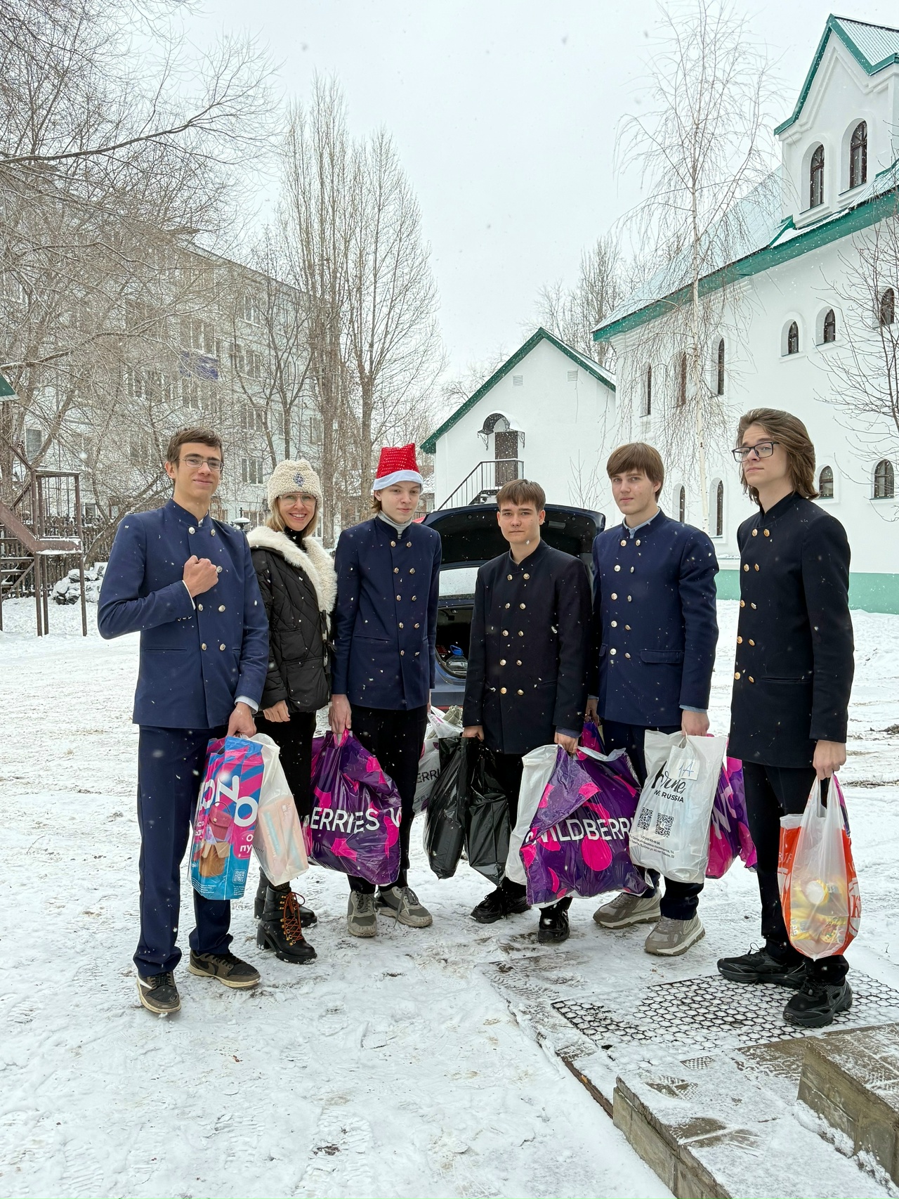 Отправили собранную гуманитарную помощь!