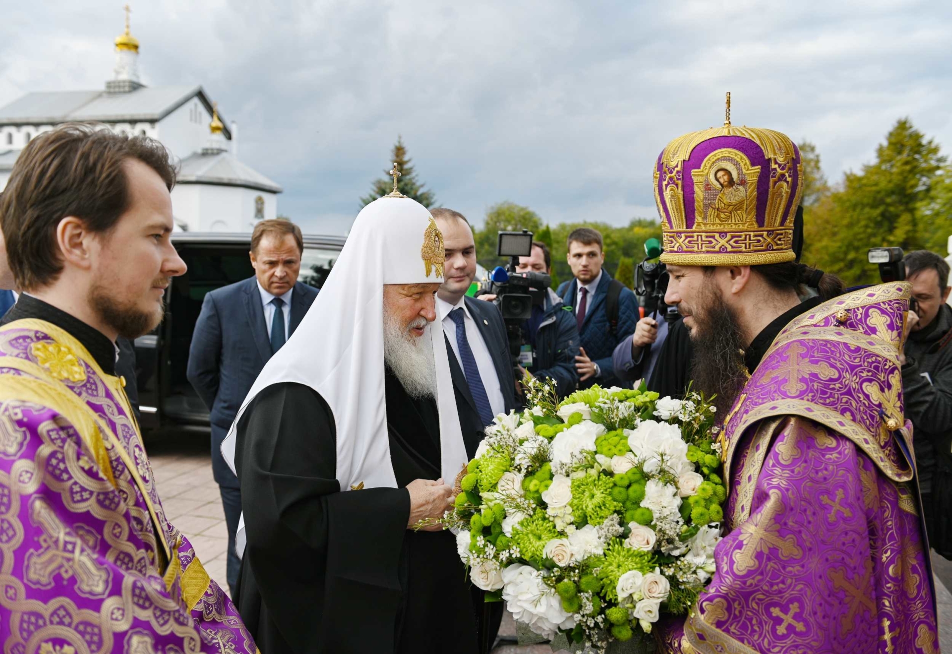 Предстоятель Русской Церкви совершил утреню всенощного бдения с чином Воздвижения Креста Господня в Спасо-Преображенском соборе г. Тольятти