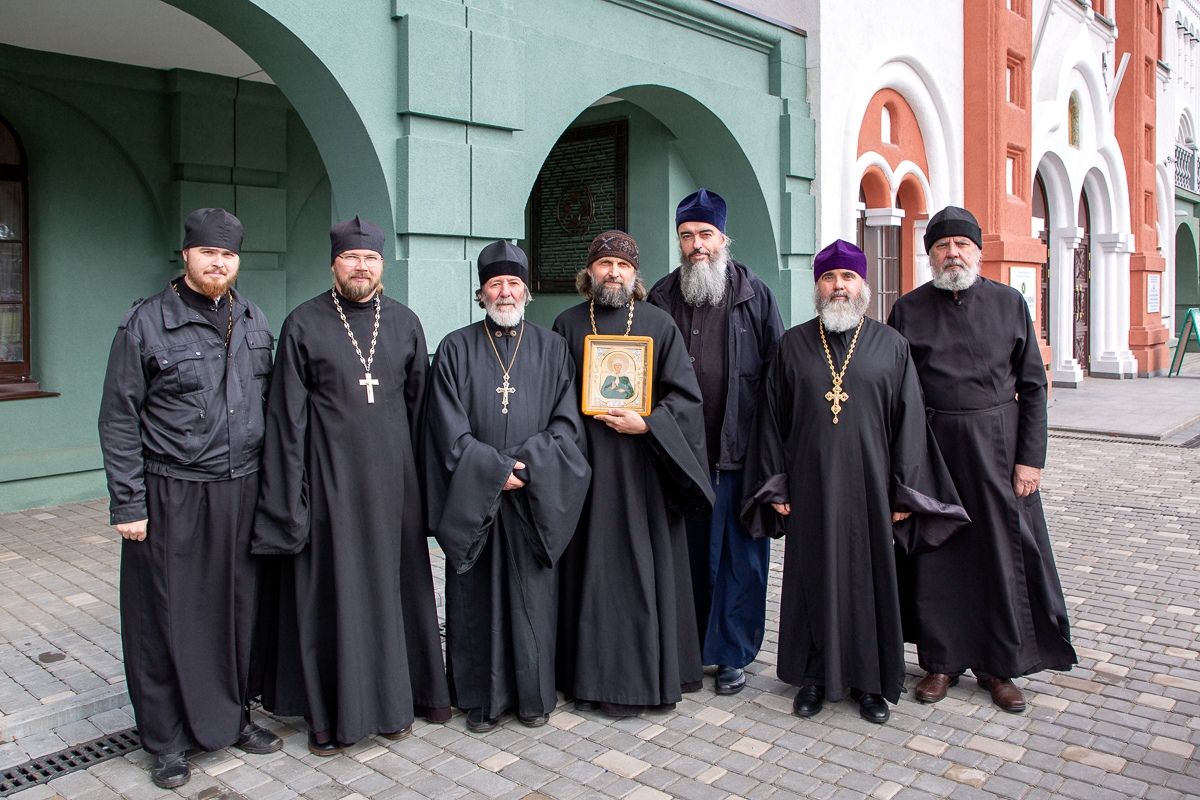 ПЕРВОЕ ЕПАРХИАЛЬНОЕ СОБРАНИЕ ТОЛЬЯТТИНСКОЙ ЕПАРХИИ