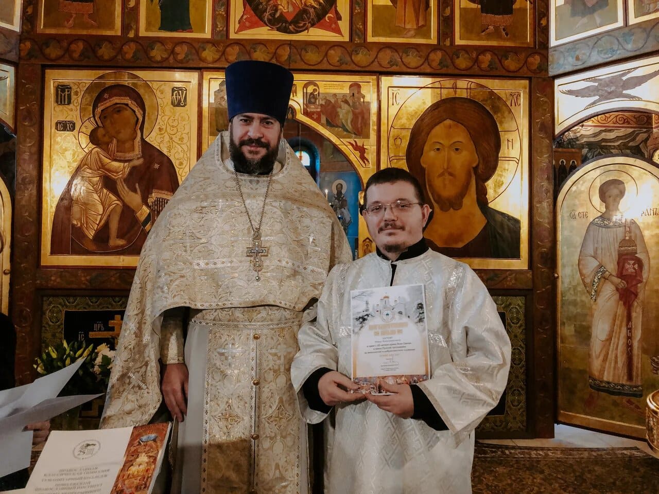 ХРАМ ПРАВОСЛАВНОЙ КЛАССИЧЕСКОЙ ГИМНАЗИИ ОТМЕТИЛ СВОЙ 20-ЛЕТНИЙ ЮБИЛЕЙ