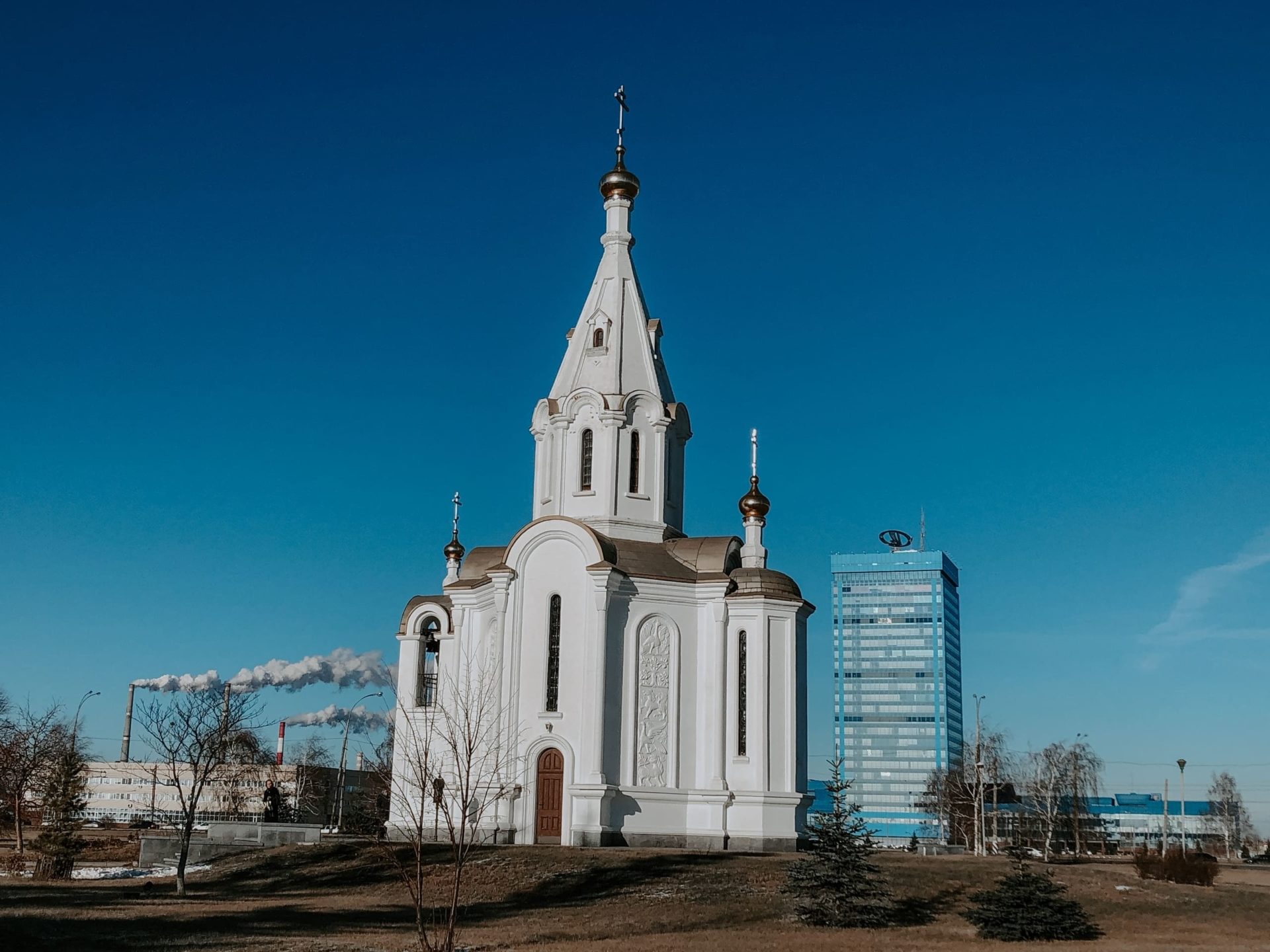 ЕПИСКОП ТОЛЬЯТТИНСКИЙ И ЖИГУЛЁВСКИЙ НЕСТОР СОВЕРШИЛ МОЛЕБЕН В ДОМОВОМ ХРАМЕ АО «АВТОВАЗ» В ЧЕСТЬ АРХИСТРАТИГА БОЖИЯ МИХАИЛА