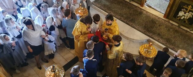 СОСТОЯЛАСЬ ДЕТСКАЯ ЛИТУРГИЯ В ДОМОВОМ ХРАМЕ ПРАВОСЛАВНОЙ КЛАССИЧЕСКОЙ ГИМНАЗИИ