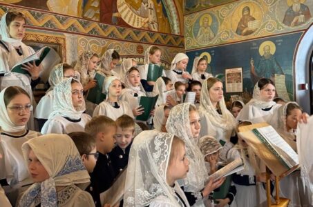 Литургия в День памяти Николая Чудотворца