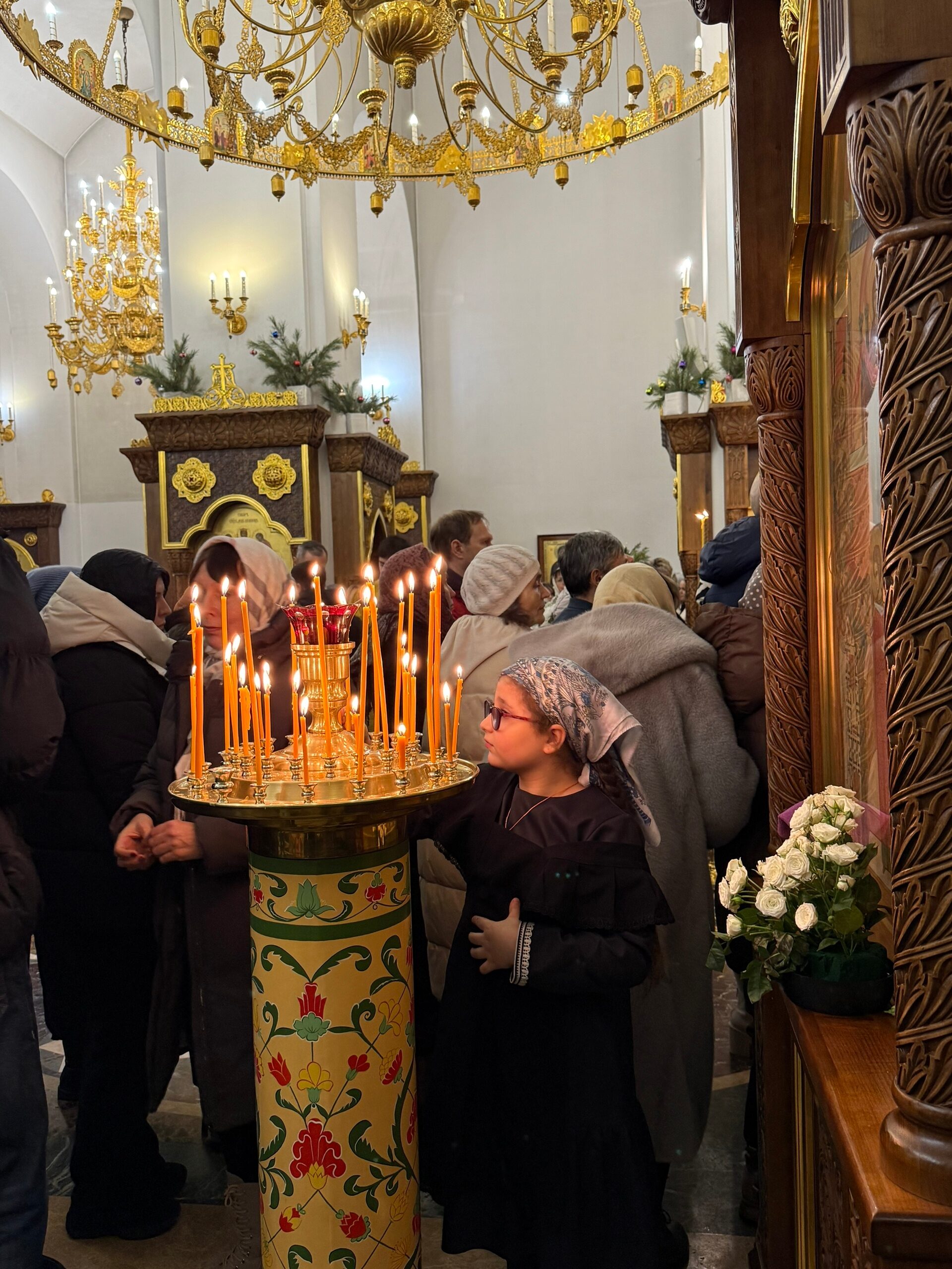 Со светлым праздником Рождества Христова!